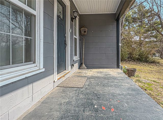 721 Rogers Avenue, Harrison, AR 72601