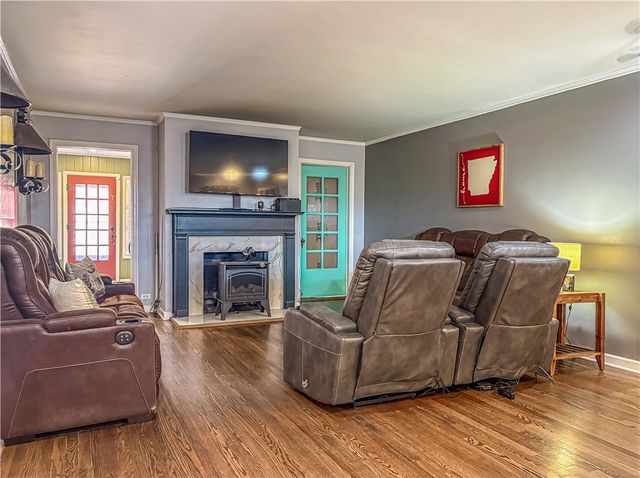 721 Rogers Avenue, Harrison, AR 72601