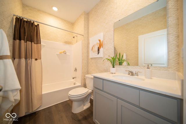 3740 Marlowe Creek Drive, Clayton, IN 46118