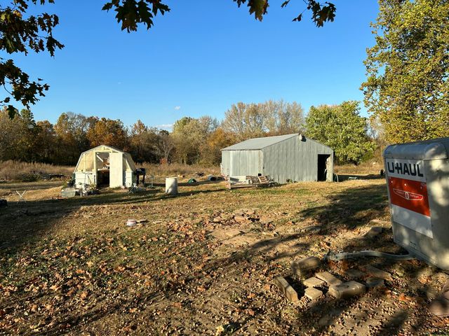 20600 Lawrence 2200, Aurora, MO 65605