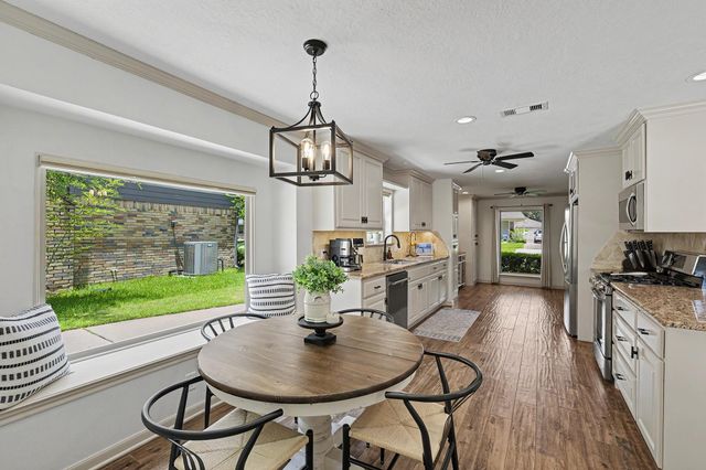 16105 Wall Street, Jersey Village, TX 77040