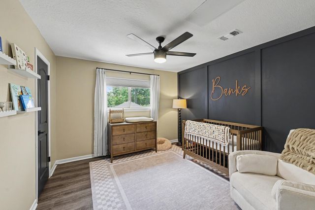 16105 Wall Street, Jersey Village, TX 77040
