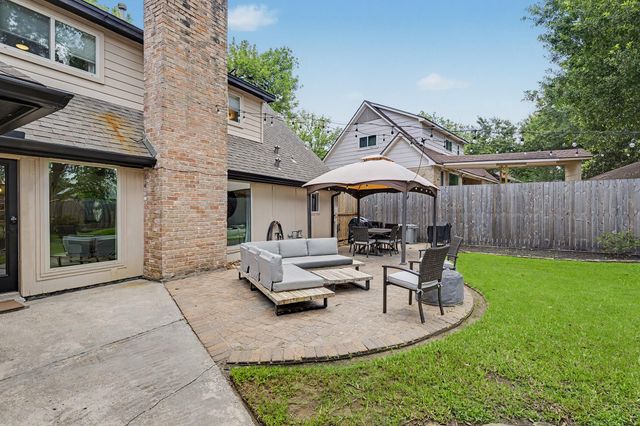 16105 Wall Street, Jersey Village, TX 77040