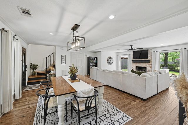 16105 Wall Street, Jersey Village, TX 77040