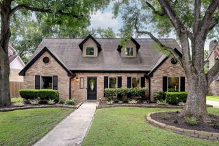 16105 Wall Street, Jersey Village, TX 77040