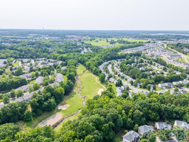 8543 Brookings Drive, Charlotte, NC 28269