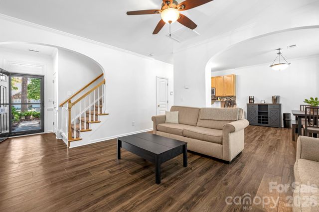 8543 Brookings Drive, Charlotte, NC 28269