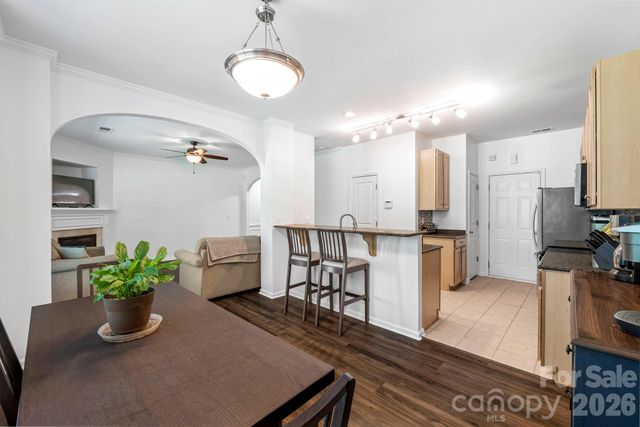 8543 Brookings Drive, Charlotte, NC 28269