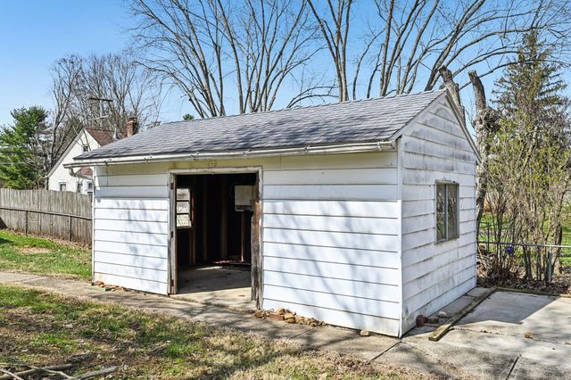 190 N Westmoor Avenue, Newark, OH 43055