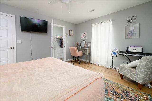 24939 Stormbreak Drive, Richland, MO 65556