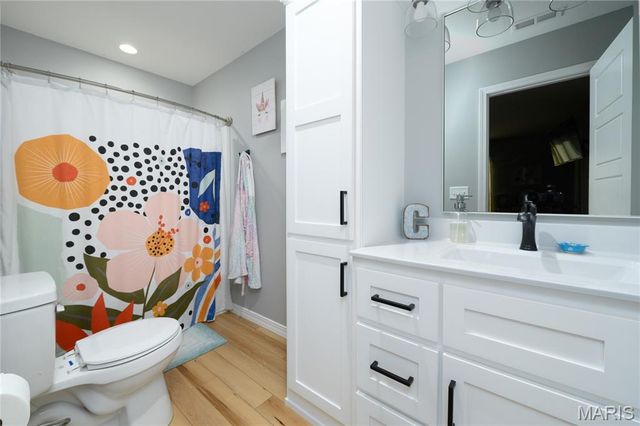 24939 Stormbreak Drive, Richland, MO 65556