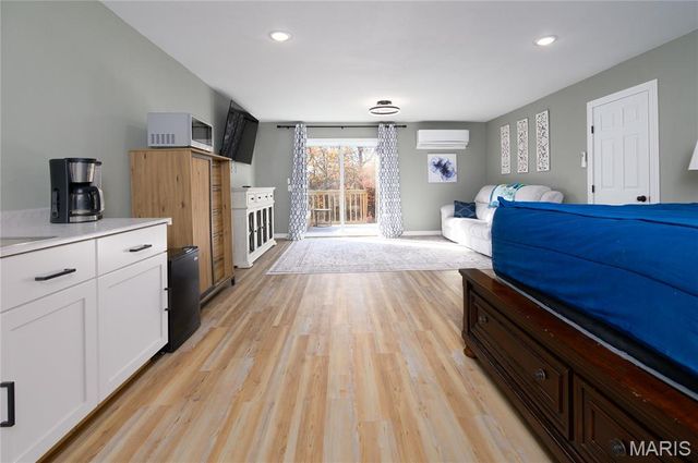 24939 Stormbreak Drive, Richland, MO 65556