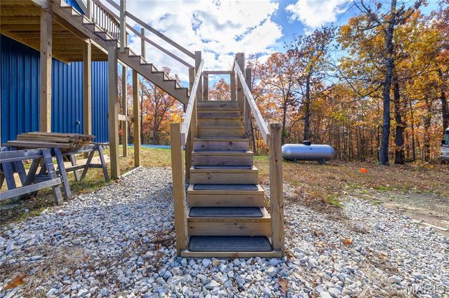 24939 Stormbreak Drive, Richland, MO 65556