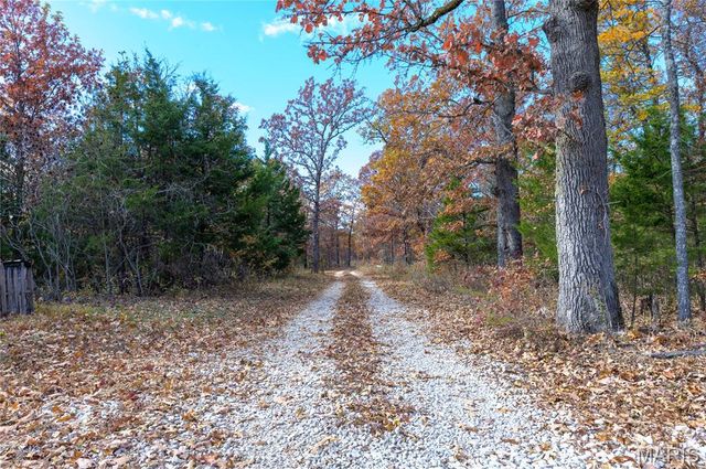 24939 Stormbreak Drive, Richland, MO 65556