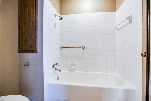 401 N 3rd Street, Ballinger, TX 76821