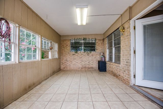 401 N 3rd Street, Ballinger, TX 76821