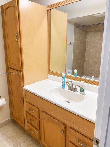 9568 SW 1st Ct 7-F, Coral Springs, FL 33071