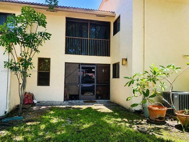 9568 SW 1st Ct 7-F, Coral Springs, FL 33071