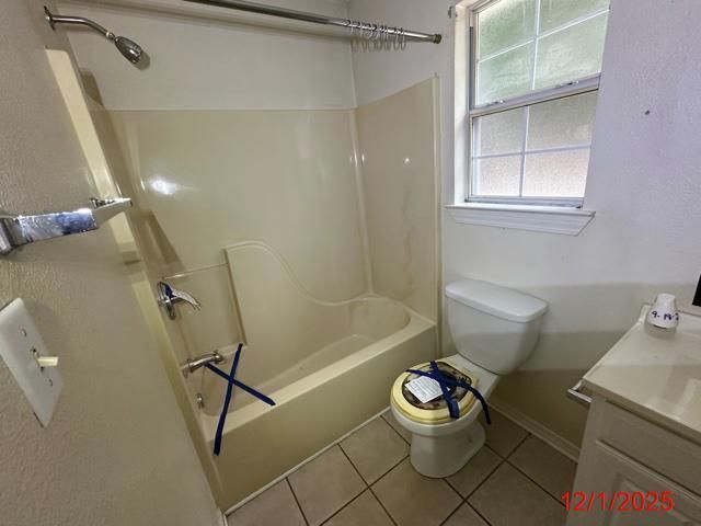 466 Sara Avenue, Mary Esther, FL 32569