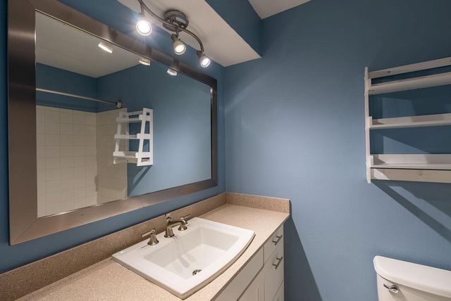 832 Banister LN 832, Austin, TX 78704