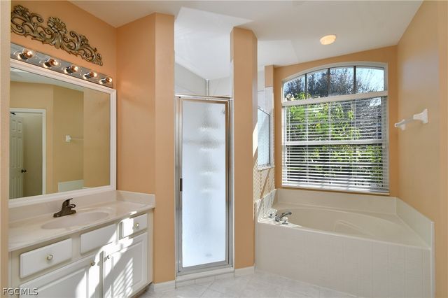 12790 Meadow Hawk DR, Fort Myers, FL 33912