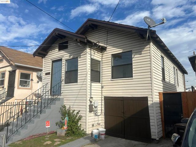 2618 E 20Th St, Oakland, CA 94601