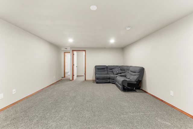 1613 E 2nd St, Deer Park, WA 99006