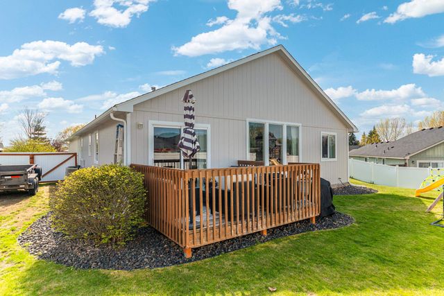 1613 E 2nd St, Deer Park, WA 99006