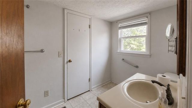 962 Willow Springs Road, Dallas, GA 30132