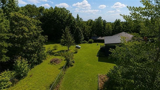 962 Willow Springs Road, Dallas, GA 30132