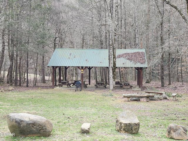 2756 Murray Ridge Road, Sevierville, TN 37876