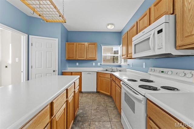 1442 Norwood Hills Drive, O'fallon, MO 63366