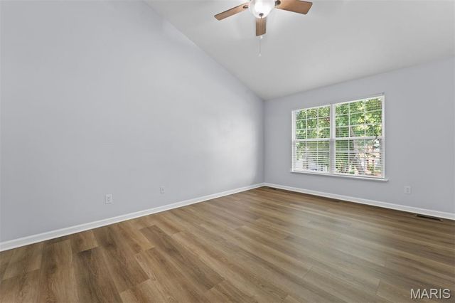 1442 Norwood Hills Drive, O'fallon, MO 63366