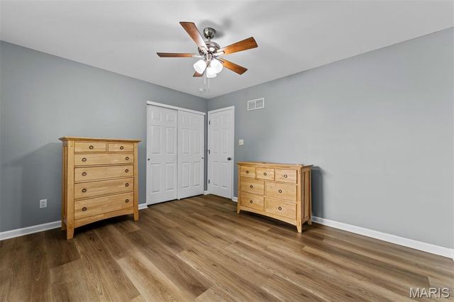1442 Norwood Hills Drive, O'fallon, MO 63366