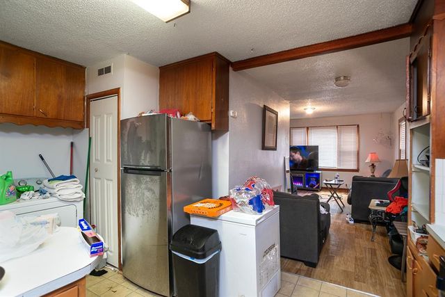 228 S Lowry Street, Stillwater, OK 74075