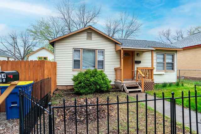 228 S Lowry Street, Stillwater, OK 74075