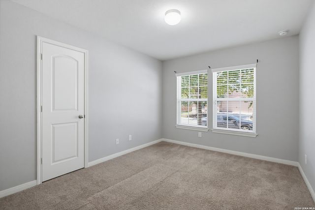 7830 Creekshore Cv, San Antonio, TX 78254