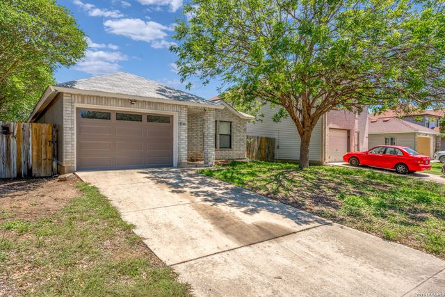 5546 Enchanted Draw, San Antonio, TX 78251