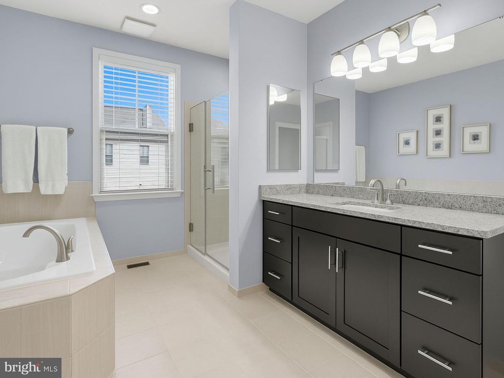 42243 MARBLE CANYON TER, Brambleton, VA 20148