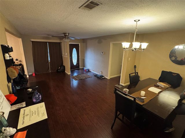 10206 Chesterfield Drive, Houston, TX 77051