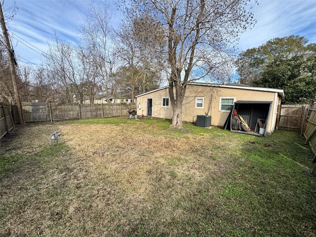 10206 Chesterfield Drive, Houston, TX 77051