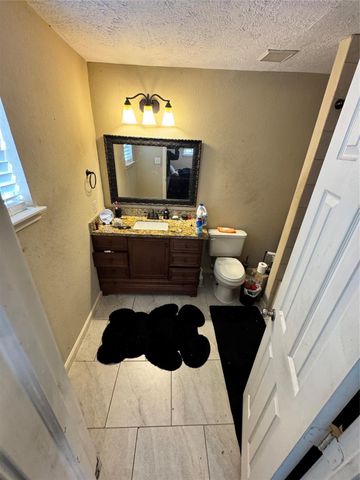 10206 Chesterfield Drive, Houston, TX 77051