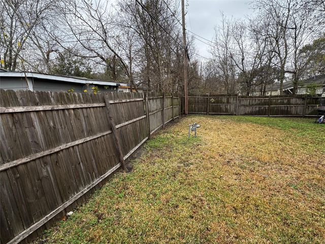 10206 Chesterfield Drive, Houston, TX 77051