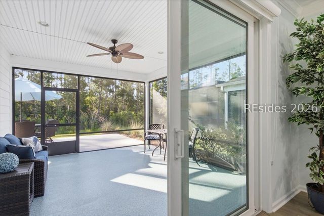88 Weekend Ave, Hardeeville, SC 29927