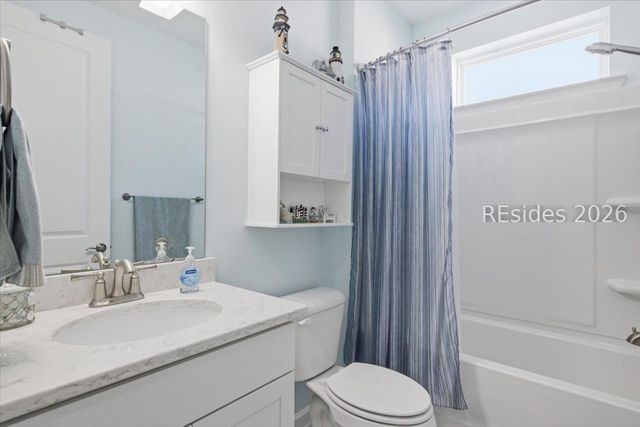88 Weekend Ave, Hardeeville, SC 29927