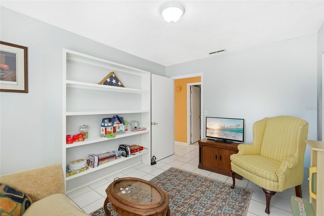 906 TROPICAL DRIVE, Bradenton, FL 34208