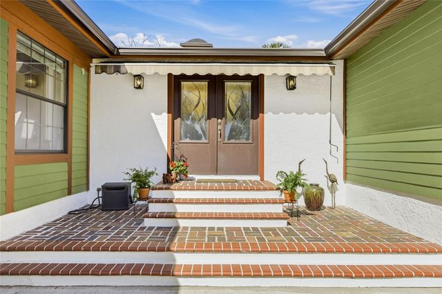 906 TROPICAL DRIVE, Bradenton, FL 34208