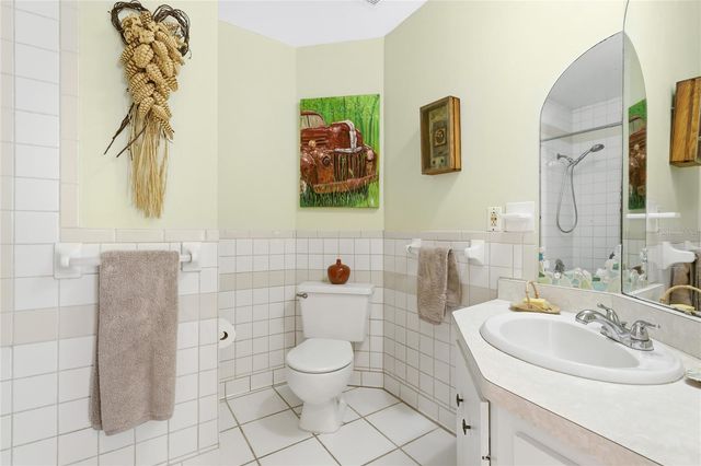 906 TROPICAL DRIVE, Bradenton, FL 34208