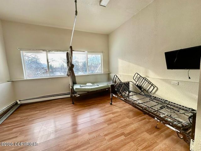 8040 Opal Circle, Anchorage, AK 99502