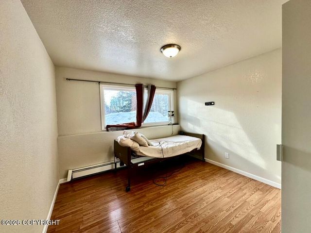 8040 Opal Circle, Anchorage, AK 99502